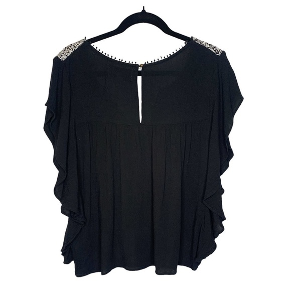 Cleobella Black Flutter Sleeve Blouse with White Floral Embroidery Size XS - Picture 3 of 10